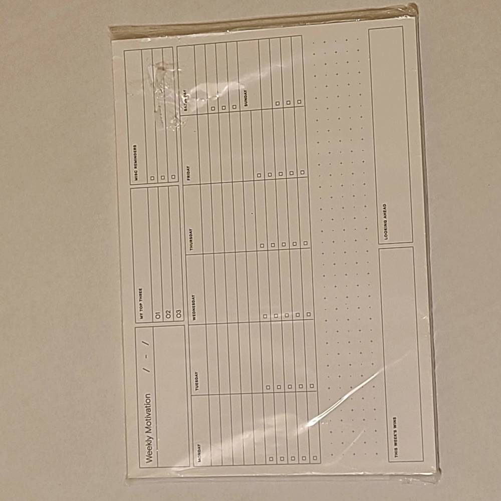 NOTED BY POST-IT WEEKLY CALENDAR - 60 SHEETS